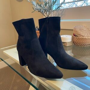 Old Navy Elegant Black Heeled Boots